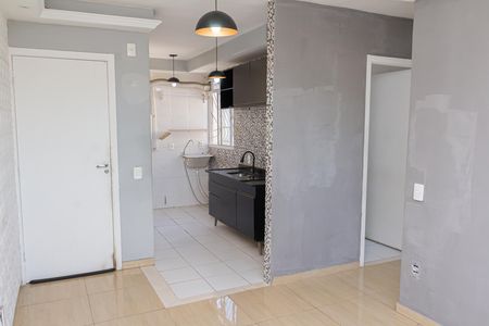 Sala de apartamento para alugar com 2 quartos, 40m² em Campo Grande, Rio de Janeiro