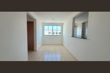 Sala de apartamento para alugar com 2 quartos, 44m² em Santa Cruz, Rio de Janeiro