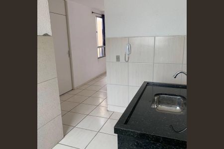 Apartamento para alugar com 2 quartos, 42m² em Santa Cruz, Rio de Janeiro