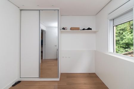 Quarto 1 de apartamento para alugar com 2 quartos, 60m² em Cavalhada, Porto Alegre