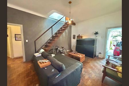 Casa para alugar com 5 quartos, 275m² em Prado, Belo Horizonte