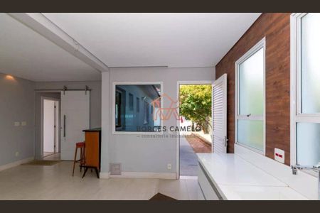 15_photo/00a697eae5.3c2637ef58290670-ATLAS-3a522ebb-3670-4a9a-b503-9ac29f055979.jpg de casa para alugar com 3 quartos, 220m² em Estoril, Belo Horizonte