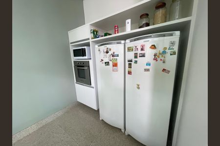 6_photo/00a697f737.2f15d505e37c7ac5-ATLAS-29ae455a-0604-49e1-bc4b-249d8f5ab465.jpg de casa à venda com 2 quartos, 221m² em Santa Lúcia, Belo Horizonte