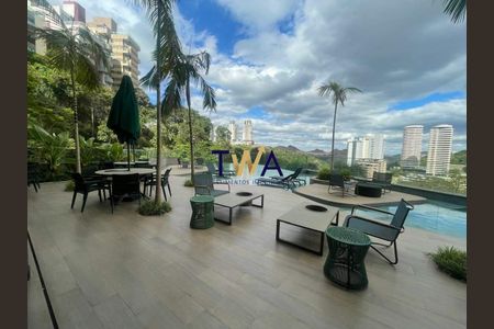 9_photo/00a6980105.49c40a4e0c1b1036-ATLAS-24b07665-ea76-4b48-9cda-f4e52bed863c.jpg de apartamento para alugar com 4 quartos, 230m² em Vale do Sereno, Nova Lima