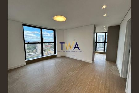 8_photo/00a698011b.f7e81ba1849dc159-ATLAS-383617b2-9887-4ce0-aa8b-c65bf43b4173.jpg de apartamento para alugar com 4 quartos, 234m² em Vale do Sereno, Nova Lima