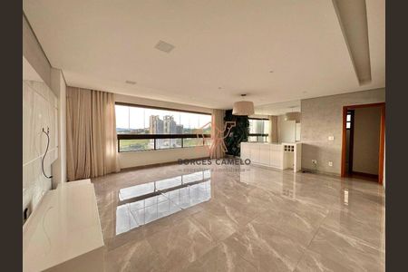 2_photo/00a69801c9.a97dd6bad6415a9d-ATLAS-107833a1-0e31-437e-8288-77d7a5b373b4.jpg de apartamento para alugar com 3 quartos, 120m² em Vale do Sereno, Nova Lima