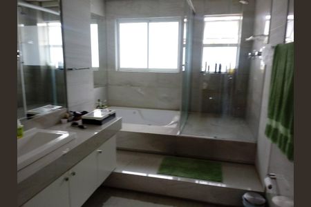 2_photo/00a69801e1.e738d36af66b1888-ATLAS-8906cd00-a2d2-4881-80f7-085eaf2464a1.jpg de casa à venda com 4 quartos, m² em Vila da Serra, Nova Lima