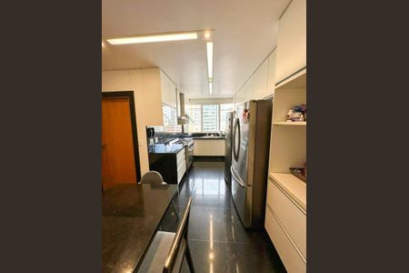 7_photo/00a6980361.e100dba37721dde7-ATLAS-542fde5d-5087-4c60-bc7b-7cfdc9759235.jpg de apartamento para alugar com 4 quartos, 274m² em Vila da Serra, Nova Lima