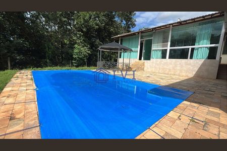 1_photo/00a6980723.8b9237d3b1c3484a-ATLAS-1f8af0a4-25a2-43a2-a626-119853e7c462.jpg de casa para alugar com 6 quartos, 350m² em Vale do Sereno, Nova Lima