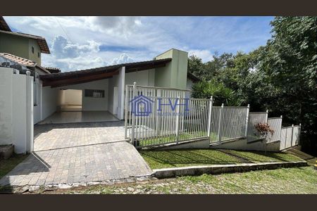 4_photo/00a6980723.8b9237d3b1c3484a-ATLAS-37dc5be1-f529-44cc-81f4-9ed2cb18d1ae.jpg de casa para alugar com 6 quartos, 350m² em Vale do Sereno, Nova Lima