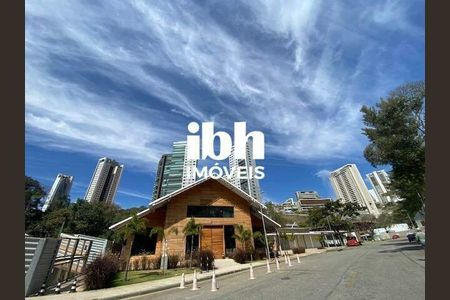 28_photo/00a69807a5.ceff8192393c33de-ATLAS-912bc92e-ec8e-4f51-bcb2-d1ab249eb09d.jpg de apartamento à venda com 1 quarto, 49m² em Vale do Sereno, Nova Lima