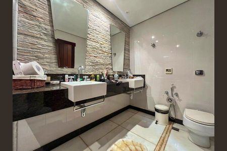 79_photo/00a6981793.a1aa568d6be677bd-ATLAS-ddf33b30-65a8-4c70-8f90-9af8d989543f.jpg de casa para alugar com 5 quartos, 610m² em Belvedere, Belo Horizonte