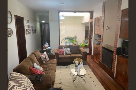 31_photo/00a69817f3.ae7f50179d5c4d33-ATLAS-da9b46f6-d75e-4e2f-8e7c-b918480e5ddf.jpg de casa para alugar com 6 quartos, 515m² em Belvedere, Belo Horizonte