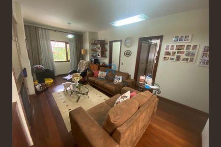 27_photo/00a69817f3.ae7f50179d5c4d33-ATLAS-e2ee18a0-6d17-469e-92e0-7b3bb75328a8.jpg de casa para alugar com 6 quartos, 515m² em Belvedere, Belo Horizonte