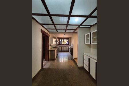 11_photo/00a69819eb.88dcffa138285222-ATLAS-baea3ec0-c142-4124-a062-7e78bd192b8a.jpg de casa para alugar com 5 quartos, 650m² em Belvedere, Belo Horizonte