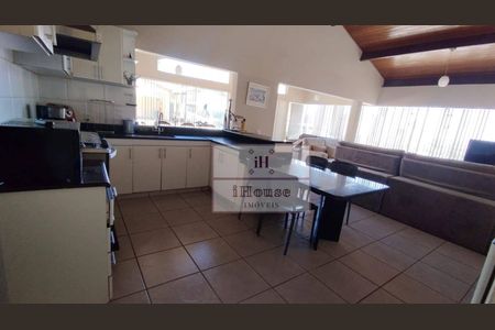 12_photo/00a69819ef.e1e9339d2da74223-ATLAS-6e546519-5c4e-4cbb-a071-853d0b11d4bb.jpg de casa para alugar com 7 quartos, 600m² em Belvedere, Belo Horizonte