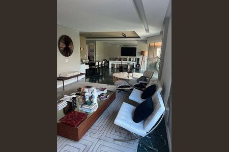 5_photo/00a6981d87.0c12c7c3bb5830eb-ATLAS-44d8e9e5-0626-43f0-9af2-34d1d415520d.jpg de apartamento para alugar com 4 quartos, 300m² em Belvedere, Belo Horizonte