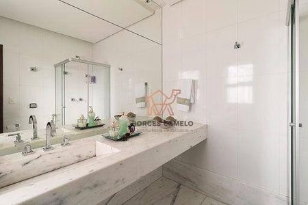 5_photo/00a6983695.ba3e4f1a03d92c8a-ATLAS-26a03ac1-accf-4d38-afdb-93d258e15a1d.jpg de casa à venda com 4 quartos, 595m² em Mangabeiras, Belo Horizonte