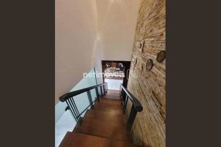 4_photo/00a6987efd.1e6ce7e39c921d51-ATLAS-2564ab80-8dfb-4d23-9e66-6cc13b81e03b.jpg de casa à venda com 5 quartos, 480m² em Vile de Montagne, Nova Lima