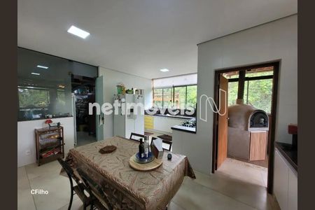 12_photo/00a6987efd.1e6ce7e39c921d51-ATLAS-9c0008ed-09b6-4f29-9957-9ae5bb48998c.jpg de casa à venda com 5 quartos, 480m² em Vile de Montagne, Nova Lima