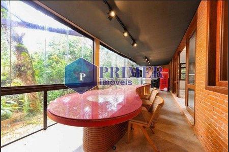 7_photo/00a69880d9.7f6d1a8656906080-ATLAS-47cefd4f-da94-45fe-87d1-41208d9f49f7.jpg de casa à venda com 4 quartos, 312m² em Ville de Montagne, Nova Lima