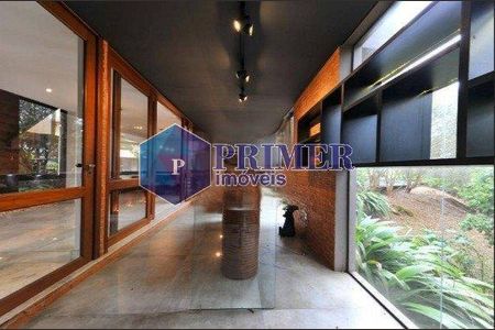 7_photo/00a69880d9.7f6d1a8656906080-ATLAS-e4bb81bc-7d99-4f35-bb49-517e956a485b.jpg de casa à venda com 4 quartos, 312m² em Ville de Montagne, Nova Lima