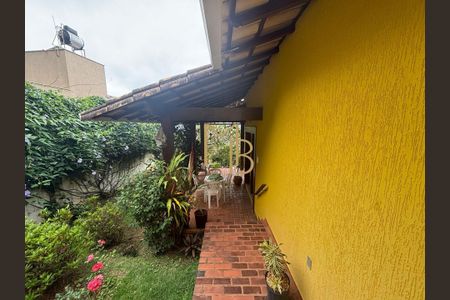 1_photo/00a698812f.3637c09af838754a-ATLAS-bcf18873-5fb6-49cf-93d1-2e86eed91588.jpg de casa à venda com 3 quartos, 230m² em Ville de Montagne, Nova Lima