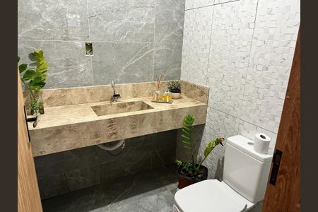 9_photo/00a6988295.ab41e4e09fc2bc48-ATLAS-6164953b-e963-4189-9e7d-c3fdaab43c52.jpg de casa à venda com 3 quartos, 229m² em Residencial Europa, Nova Lima