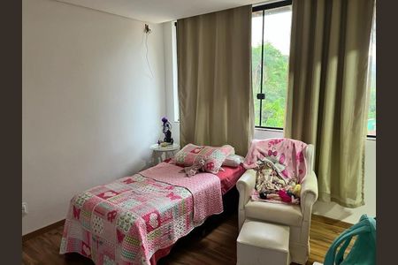 11_photo/00a6988295.ab41e4e09fc2bc48-ATLAS-6343f5c1-cb84-4af9-91a3-588ff37c09e9.jpg de casa à venda com 3 quartos, 229m² em Residencial Europa, Nova Lima