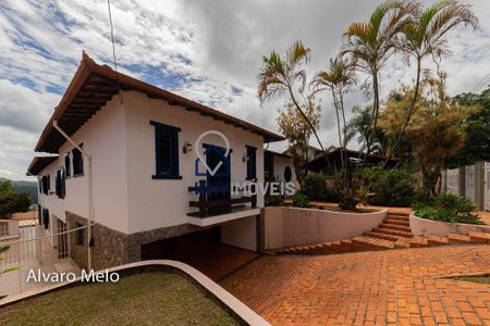 4_photo/00a6989c4b.d860d137df15aeab-ATLAS-20ce682d-e4f1-460c-9d38-b90769ced8f2.jpg de casa à venda com 4 quartos, 467m² em Pau Pombo, Nova Lima