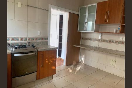 8_photo/00a6989db1.2f15d505e37c7ac5-ATLAS-171851ea-655a-48da-8279-72ab600e7d9d.jpg de casa à venda com 3 quartos, 290m² em Pau Pombo, Nova Lima