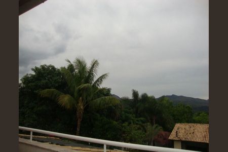 2_photo/00a6989db1.2f15d505e37c7ac5-ATLAS-3c8009e7-2cfb-4cbc-baf3-01a83996b022.jpg de casa à venda com 3 quartos, 290m² em Pau Pombo, Nova Lima