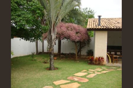 8_photo/00a6989db1.2f15d505e37c7ac5-ATLAS-4b5b9255-8c54-4f36-91f2-9ea88ddee4b2.jpg de casa à venda com 3 quartos, 290m² em Pau Pombo, Nova Lima