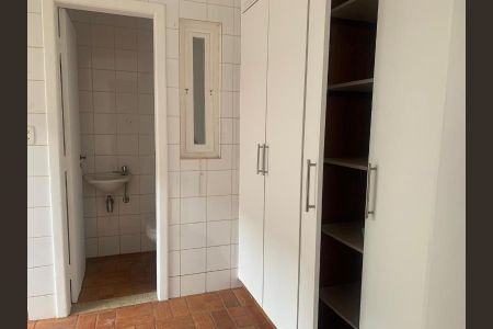 10_photo/00a6989db1.2f15d505e37c7ac5-ATLAS-f1777a61-a7e9-4f9c-a1d2-088c9a9defbc.jpg de casa à venda com 3 quartos, 290m² em Pau Pombo, Nova Lima