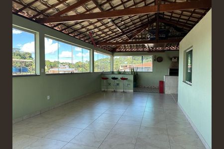 4_photo/00a6989f51.dda3a78fb47de289-ATLAS-997d0f70-0baa-42f6-8946-7ee5c47871f6.jpg de casa à venda com 3 quartos, 230m² em Vila Aparecida, Nova Lima