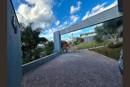 21_photo/00a698a013.56f87905458f71eb-ATLAS-ae551be1-36b3-4820-8869-699e71f68023.jpg de casa à venda com 3 quartos, 311m² em Jardim Serrano, Nova Lima