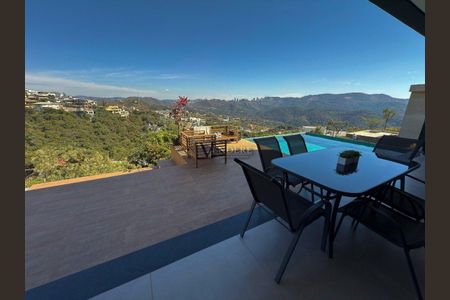 11_photo/00a698a43d.1061d8d006d8df0d-ATLAS-2968d034-7ed3-4cd1-b0c5-d0a3893c4cc1.jpg de casa à venda com 3 quartos, 345m² em Jardim Serrano, Nova Lima