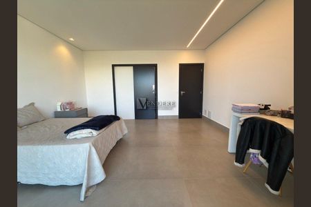 5_photo/00a698a43d.1061d8d006d8df0d-ATLAS-5eb78704-0f43-47a2-8bea-21a6689e848c.jpg de casa à venda com 3 quartos, 345m² em Jardim Serrano, Nova Lima