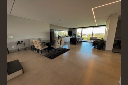 7_photo/00a698a43d.1061d8d006d8df0d-ATLAS-6fdfd3f0-c96b-4566-b61a-a4f9e77015aa.jpg de casa para alugar com 3 quartos, 345m² em Jardim Serrano, Nova Lima