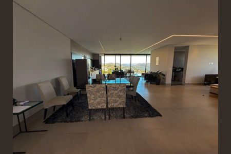 9_photo/00a698a43d.1061d8d006d8df0d-ATLAS-92cfc14d-b784-4310-8750-2cc4337f2911.jpg de casa à venda com 3 quartos, 345m² em Jardim Serrano, Nova Lima