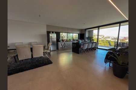 7_photo/00a698a43d.1061d8d006d8df0d-ATLAS-c99c7467-706f-4b57-888f-8ac8997bd73d.jpg de casa à venda com 3 quartos, 345m² em Jardim Serrano, Nova Lima