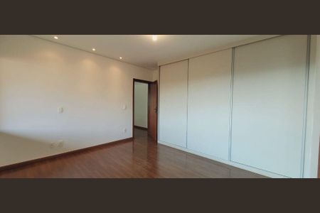 11_photo/00a698a6b9.ba3e4f1a03d92c8a-ATLAS-91afc9ab-8e7f-48db-b525-680dad92fd6b.jpg de casa à venda com 4 quartos, 290m² em Jardim Serrano, Nova Lima