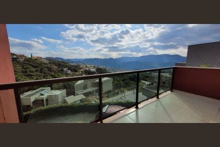 7_photo/00a698a6b9.ba3e4f1a03d92c8a-ATLAS-ad39b55b-fc34-4ffe-b784-e3cae5c6f4e2.jpg de casa à venda com 4 quartos, 290m² em Jardim Serrano, Nova Lima