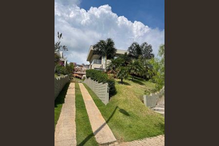 3_photo/00a698b4b5.a8ad17933a69d0d3-ATLAS-4a1fc612-9427-462f-b8e2-e5c90faf3f13.jpg de casa à venda com 5 quartos, 430m² em Jardim Serrano, Nova Lima