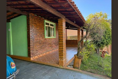3_photo/00a698cb31.8cbbc6e43ead3576-ATLAS-20c1ae66-f268-4534-8156-c2d6fc672c6d.jpg de casa à venda com 3 quartos, m² em Cabeceira, Nova Lima