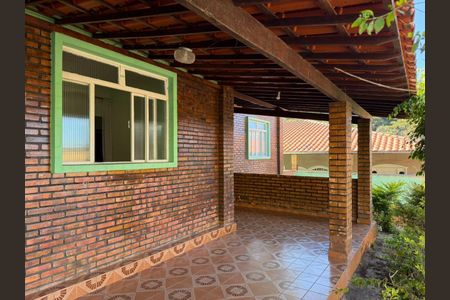 6_photo/00a698cb31.8cbbc6e43ead3576-ATLAS-35ad6893-1ffe-429f-a7f8-842d6abf8b3e.jpg de casa à venda com 3 quartos, m² em Cabeceira, Nova Lima