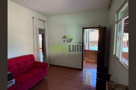 3_photo/00a698cb31.8cbbc6e43ead3576-ATLAS-819e958c-d159-42d0-994c-abc8aa0c44d3.jpg de casa à venda com 3 quartos, m² em Cabeceira, Nova Lima