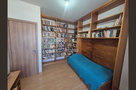 2_photo/00a699b7f5.ffa118fc2565c33c-ATLAS-0f9eec46-18aa-4e72-be02-24745bf7ec2b.jpg de apartamento à venda com 3 quartos, 180m² em Centro, Belo Horizonte