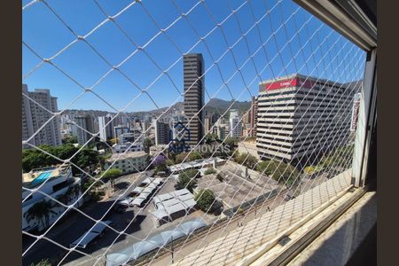 8_photo/00a699b7f5.ffa118fc2565c33c-ATLAS-5c38f4cd-a5cb-457a-b930-7ebe4aa2bb14.jpg de apartamento à venda com 3 quartos, 180m² em Centro, Belo Horizonte