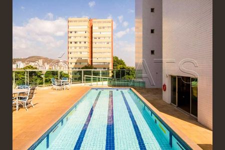 10_photo/00a699b825.544a9c6fd3dc7713-ATLAS-d6f6e182-fa7d-4b2c-85d3-ed04fcd61644.jpg de apartamento à venda com 1 quarto, 27m² em Centro, Belo Horizonte